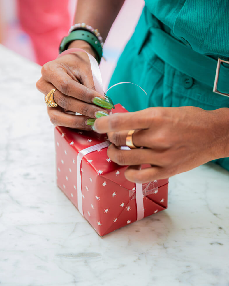 holiday gift wrap